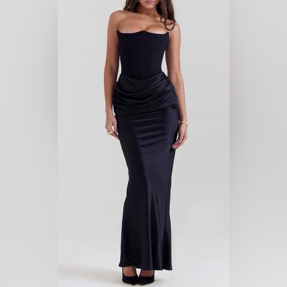 Chic Black Pencil Dress for Women